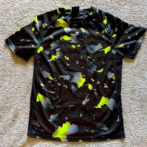 Boys L (10-12) Russell Dri-fit performance shirt